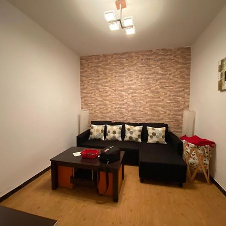 Apartamento Callejon Del Beso Seville Exterior photo
