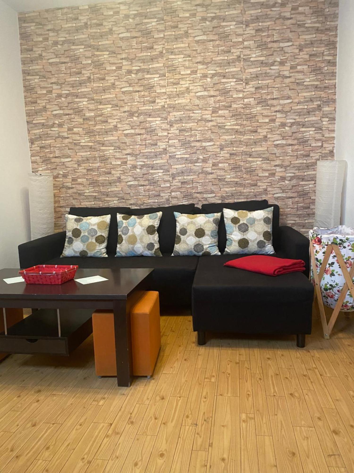 Apartamento Callejon Del Beso Seville Exterior photo