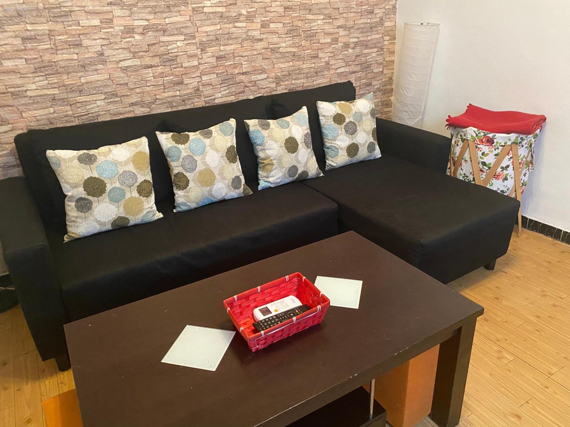 Apartamento Callejon Del Beso Seville Exterior photo