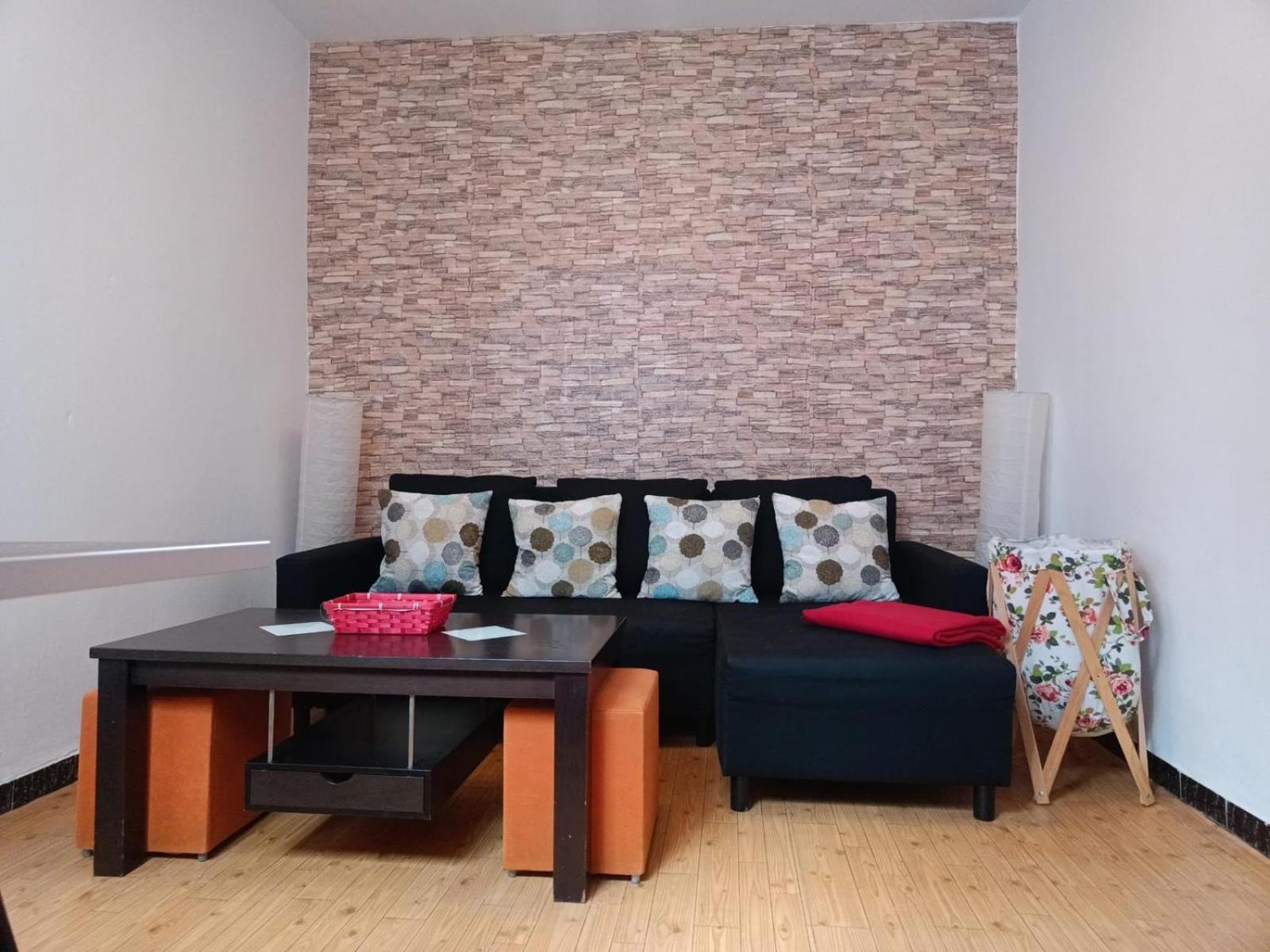 Apartamento Callejon Del Beso Seville Exterior photo