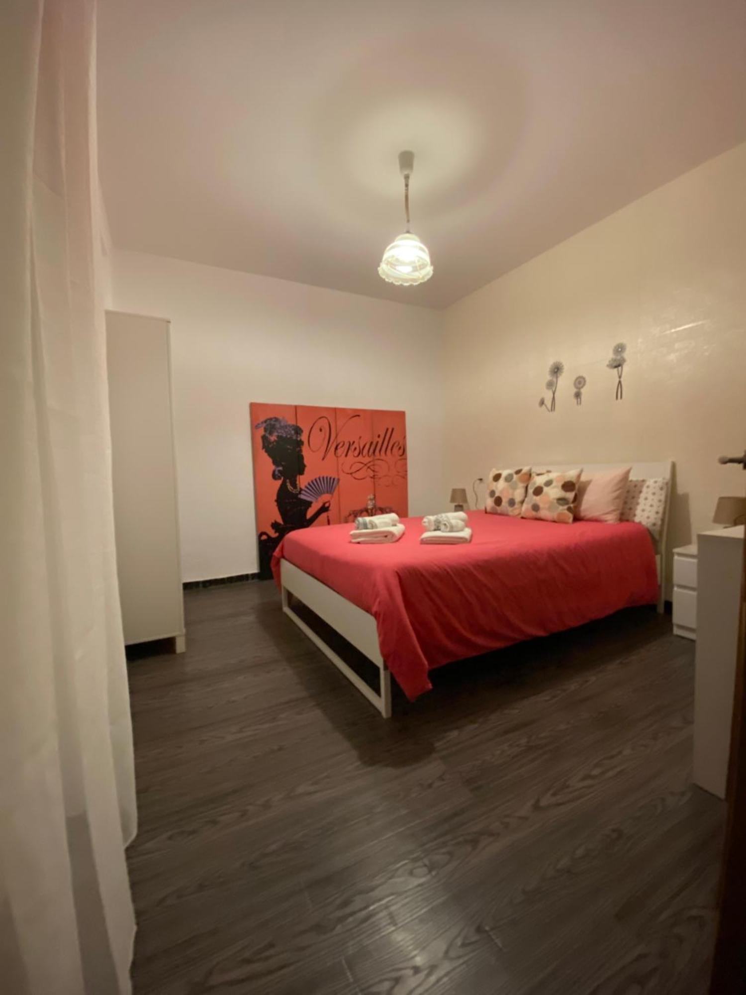 Apartamento Callejon Del Beso Seville Exterior photo